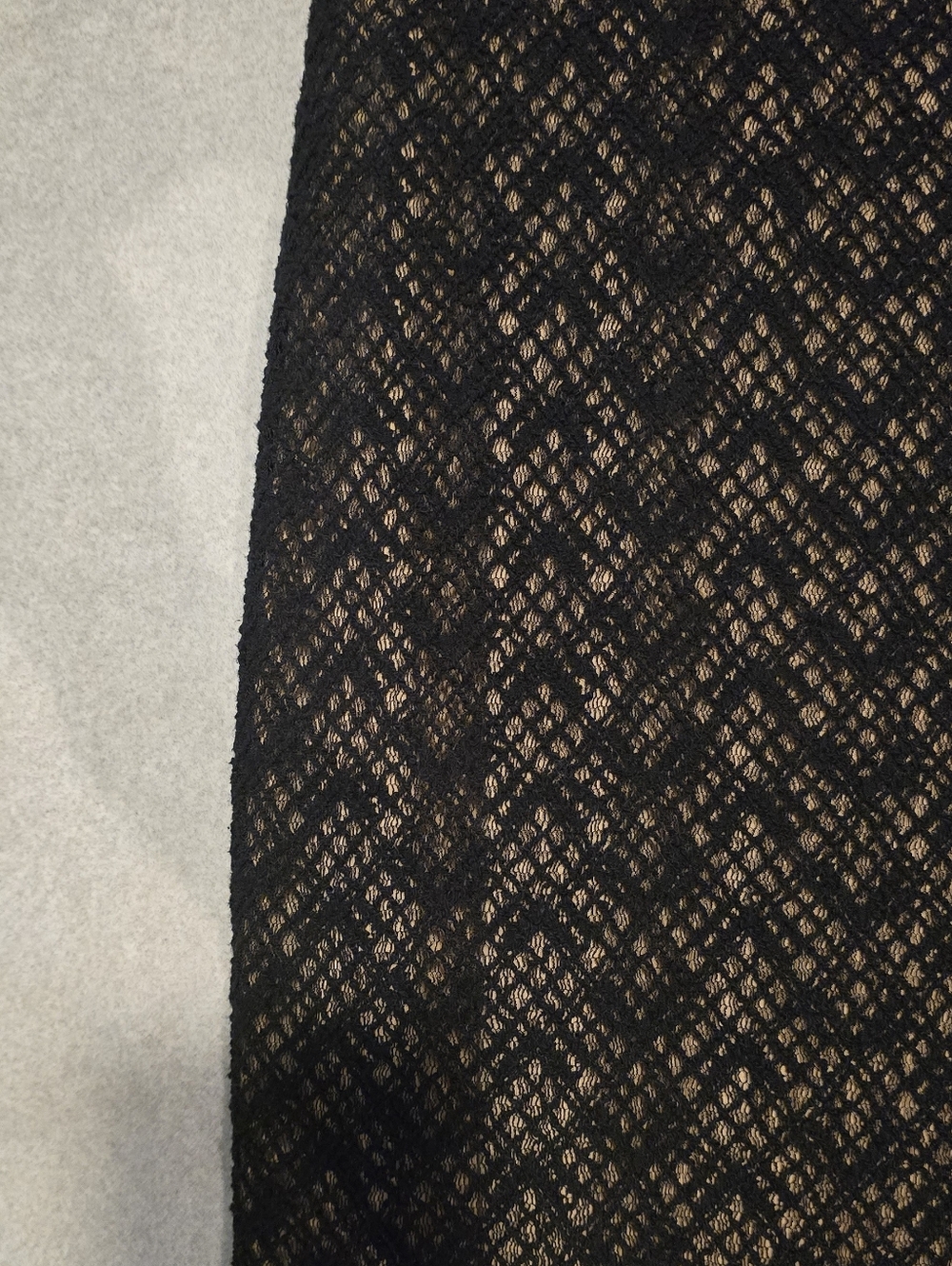 Vince Black Lace Midi Skirt - Picture 6 of 6